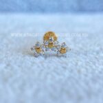 Labret Rosca Interna Titânio Trio de Flores Zircônias - Imagem 3