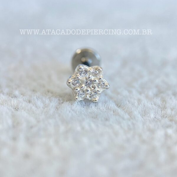 Labret Titânio Topo Prata 925 Flor Zircônias - Imagem 4