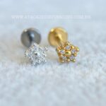 Labret Titânio Topo Prata 925 Flor Zircônias