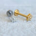 Labret Titânio Topo Prata 925 Flor Zircônias - Imagem 2