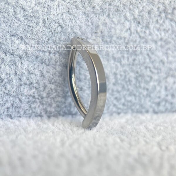 Argola Titânio Lisa Para Umbigo - Imagem 3