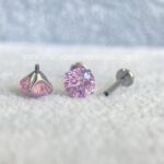 Labret Rosca Interna Titânio Ponto de Luz Zircônia Rosa - Imagem 2