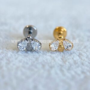 Labret Titânio Rosca Interna Abelha Zircônias