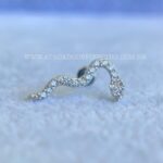 Labret Titânio Topo Prata 925 Cobra Zircônias - Imagem 4