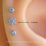Labret Rosca Interna Titânio Flor Zircônias - Imagem 2