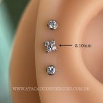Labret Push Pin Titânio Trevo Zircônias - Imagem 2