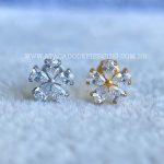 Labret Rosca Interna Titânio Flor Zircônias